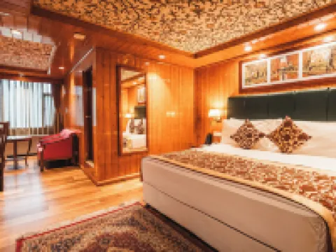 Hotel Heevan Retreat Hotels in Baramulla