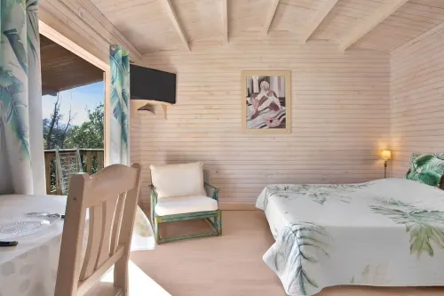 Quiet chalet 10 minutes from the beach