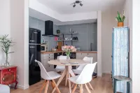 Casinhas do Arco da Velha Hotels in Palmela