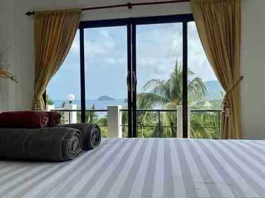 รูปภาพของPenthouse Seaview Apartment - 3 Bedroom, Sleeps up to 8