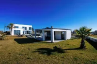 Perfect villa Stressless with beautiful pool in charming Smoković Hotel a Smokovic