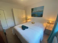 Lou Paradou, large village house, close to beaches Hotels in Le Pradet