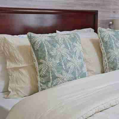 F2 - Pool, Inverter, Gym, Pavilion, Wifi, Perfect for Kids - Ibex Meanwood! Rooms