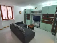 Entire apartment located 30 meters from the sea Hotel a Pegli