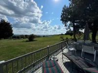 A Tranquil Country Home in serene Copake with AC, WiFi