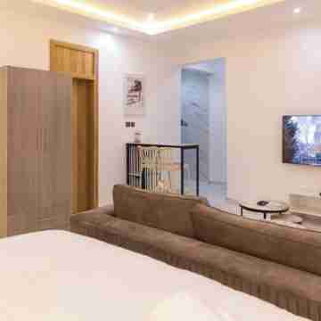 Regal Studio Apartment Rooms