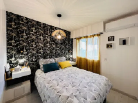 10 min from airport and 15 min from beaches air-conditioned apartment with terrace