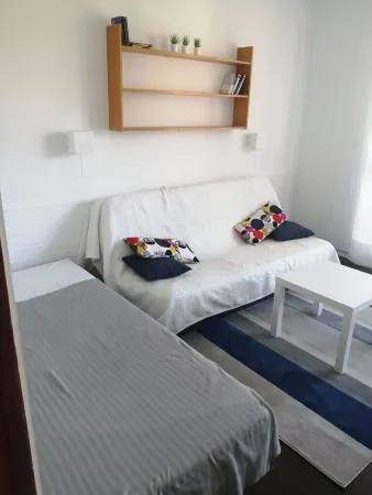 Studio 5/6 sleeps at Bois d'Aurouze 7th floor (linen not provided) Отели в г. Сент-Этьен-ан-Деволюи