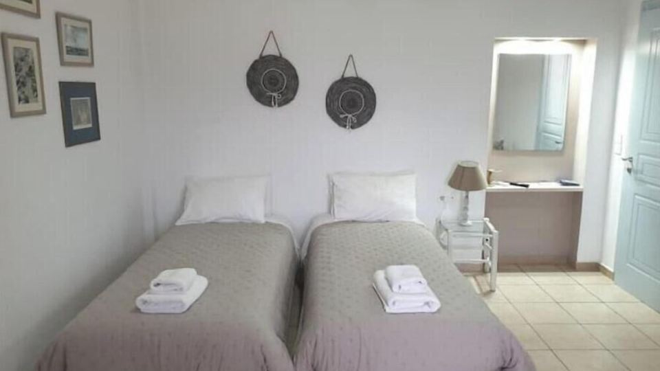 Calderimi apart. for 2-4 persons in Fira