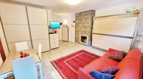 Elegant Apartment in the center of Aprica, very close to the ski slopes Hotels in Aprica