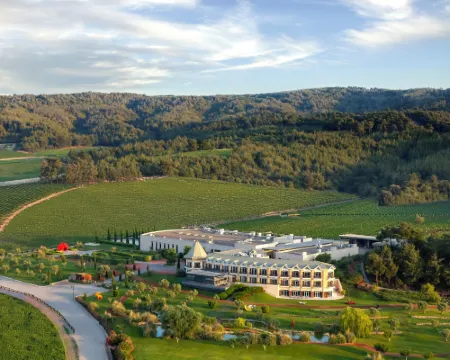 ホテル ジャエリ エジェアバトのホテル