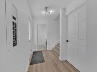 Elegant 4BR Retreat + Jacuzzi