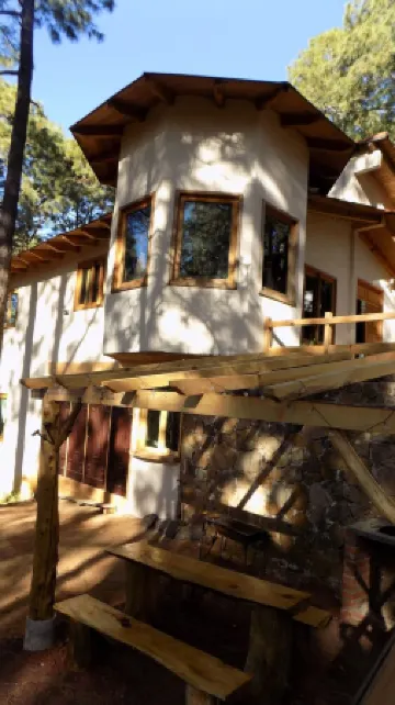 Ana Paula Cabin Mazamitla, Jal. In the forest (2.5 km from the Municipal Plaza)