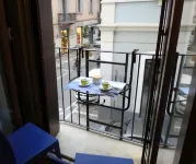 The Dream Fisherman: a cozy nest in the center of town