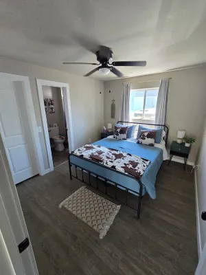 Cozy Updated Apartment Walking Distance to Downtown Fruita