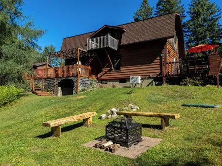 Base Camp La Conception