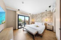 Bocobay Porta al Sole Condos - 3-Star