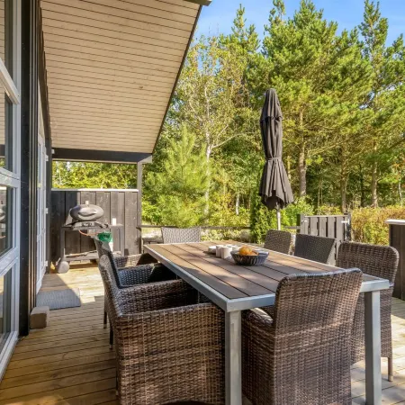 "Roska" - 1.3km from the Sea