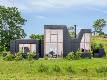 "Fritze" - 400m from the Sea