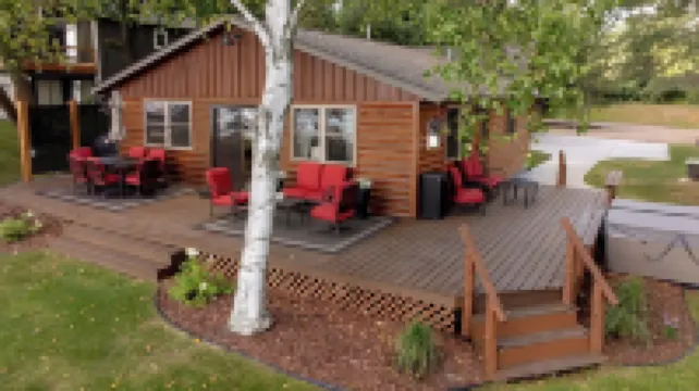 Premier Location on Crosslake - Hot Tub - Pontoon Rental - Waterslide - Games