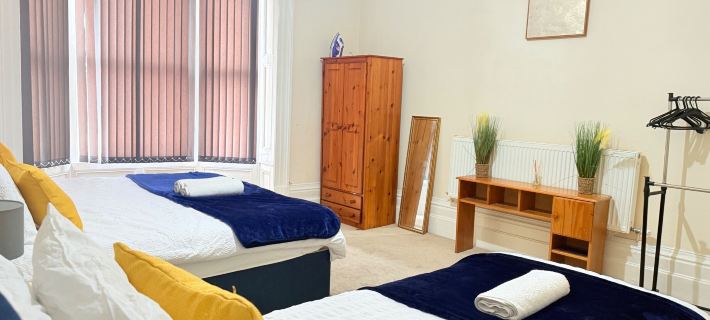 1 Bed Flat - Sleeps 5 - Parking - Wifi Hotels in Leicester
