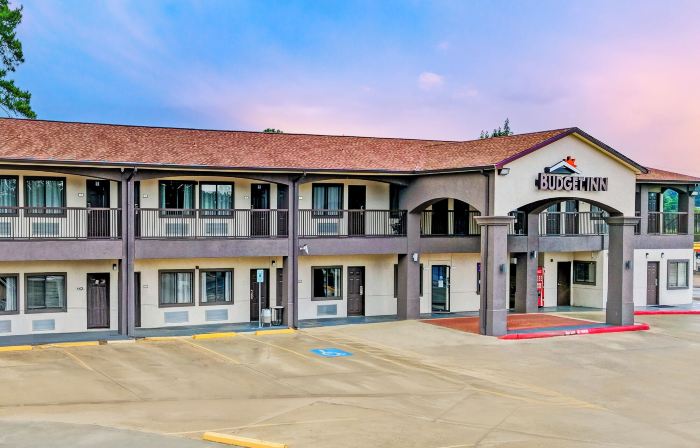 Budget Inn by OYO San Augustine