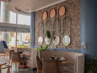 DoubleTree by Hilton Trujillo - breakfast