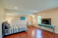 Cozy family home in Montebello Hills