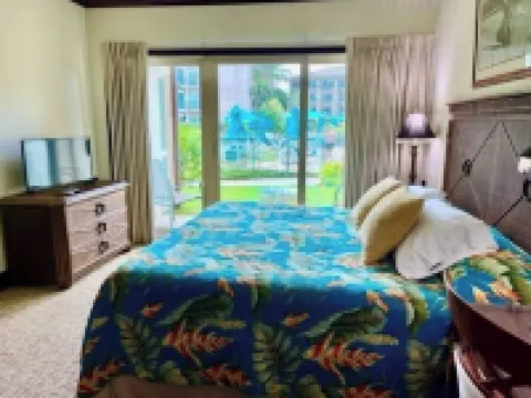 A BEAUTIFUL OCEAN FRONT RESORT CONDO! Hotels in Kapaa