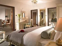 Rochestown Park Hotel & Leisure Centre Hotels near Iago