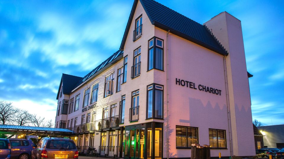 Hotel Chariot