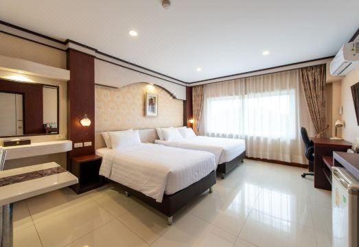 4. 촉디 플레이스..