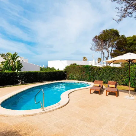 Binisagoc B - Villa With Private Pool. Free Wifi