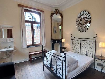 Heritage Villa in Spa with Garden