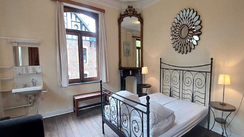 Heritage Villa in Spa with Garden