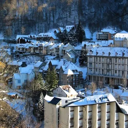 Chalet in Pyrenees with Stunning Views