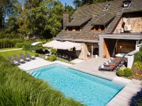 Spa Apartment with Private Pool - 3성급