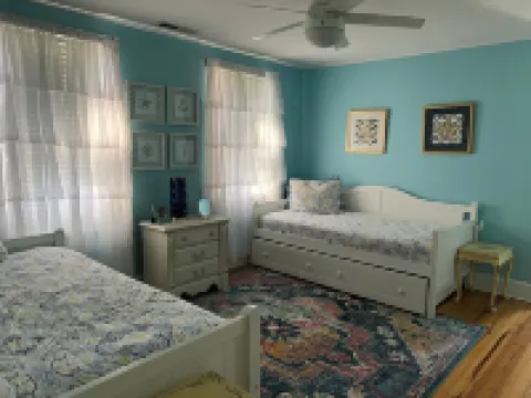 Experience old Oriental