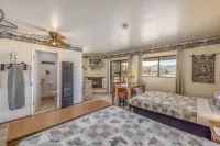 Big Bear Lake Front Lodge