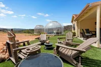 Retreat Near Sedona-Domes, Hot Tub, Sauna, 4BR/3BA Hotels near Horsin' Around Adventures (Sedona, AZ)