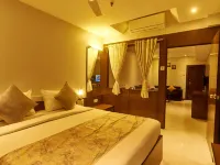 Hotel G-Square - Shirdi โรงแรมในเชอร์ดิ