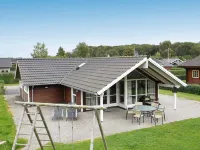 8 person holiday home in Juelsminde-By Traum - Wifi