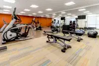 Holiday Inn Express & Suites MILWAUKEE – WEST ALLIS by IHG - Gym