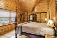 Spacious 5,200-sq-ft Cabin in Shenandoah Valley - parking