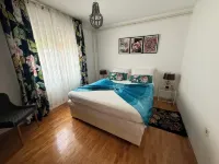 2bedroom apartment Living room, Terrace.