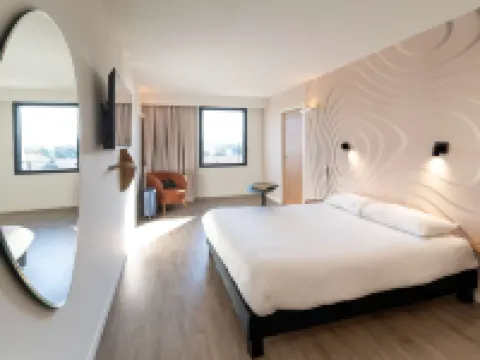 宜必思尚品普羅旺斯地區艾克斯高鐵站卡布裡埃斯飯店