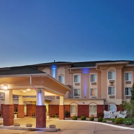 Holiday Inn Express BOONVILLE by IHG