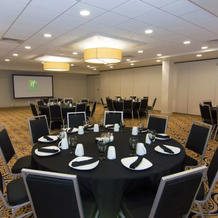 Holiday Inn GAINESVILLE-UNIVERSITY CTR by IHG
