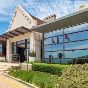 City Lodge Hotel Gqeberha Отели рядом с достопримечательностью «Форт Фредерик»
