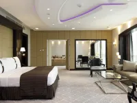Holiday Inn RIYADH - MEYDAN by IHG Hotels in der Nähe von Einkaufszentrum Al Faisaliah